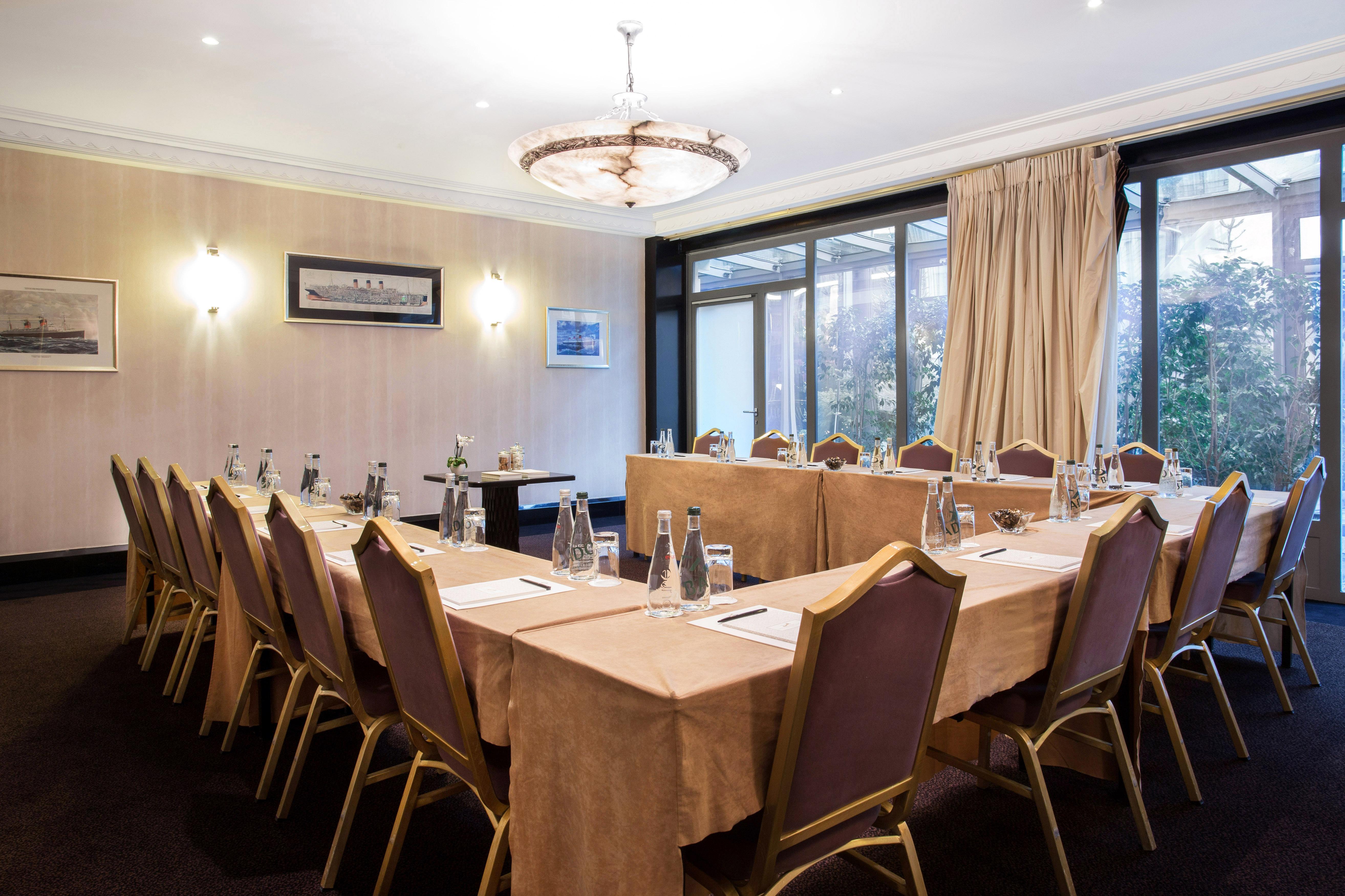 L'Hotel Du Collectionneur Párizs Kültér fotó Meeting room
