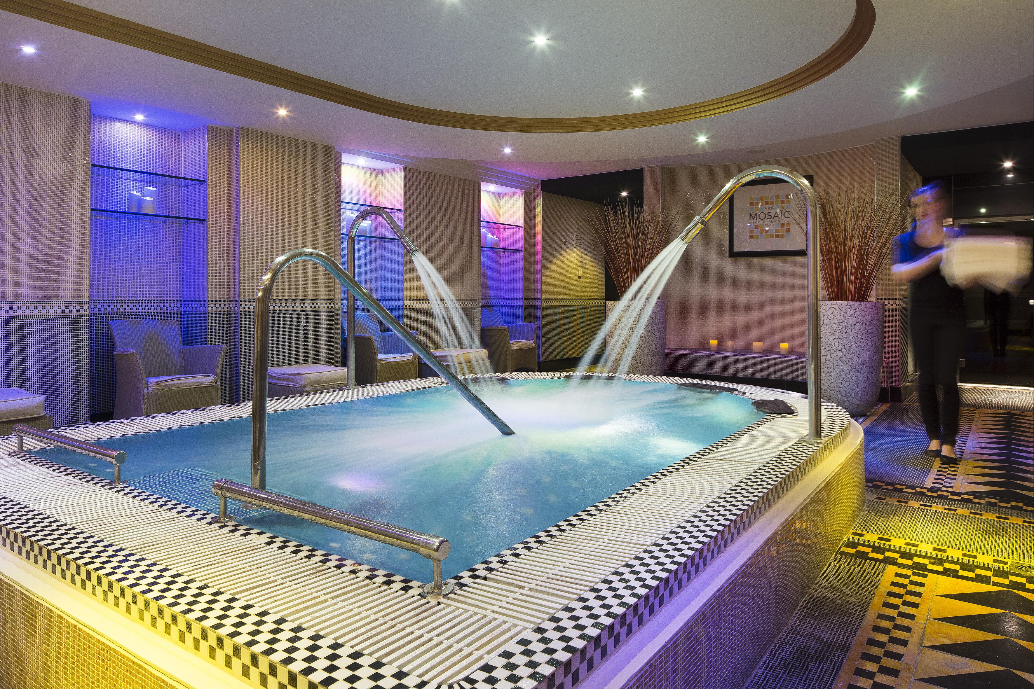 L'Hotel Du Collectionneur Párizs Kültér fotó Spa