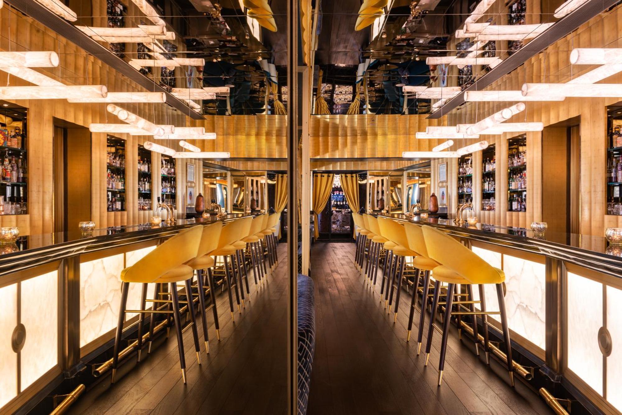 L'Hotel Du Collectionneur Párizs Kültér fotó The bar at the London Edition